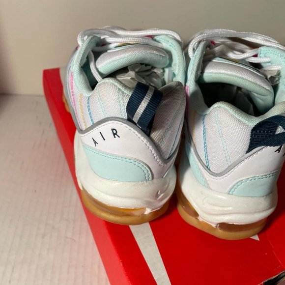 NIKE W Air Max 98  Womens  Model CI9897 300  Teal Tint / Nightshade Sz 9 - Picture 4 of 6